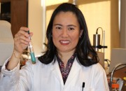 Mustapha, Azlin - 2 Azlin Mustapha, a University of Missouri food science researcher, has created a new test for salmonella in poultry and eggs that will produce faster and more accurate results than most currently available tests.